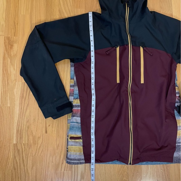 686 InfiDRY Waterproof Thermal Snowboard Ski Jacket Small - Picture 10 of 13